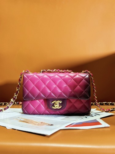 Classic Flap Mini “20x13x6cm”-057 =