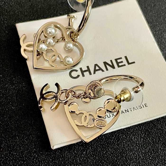 Earring 08=