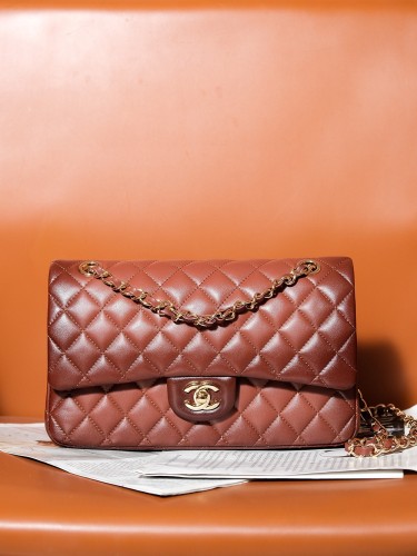 Classic Flap Medium “25.5x15.5x6.5cm”-009 =