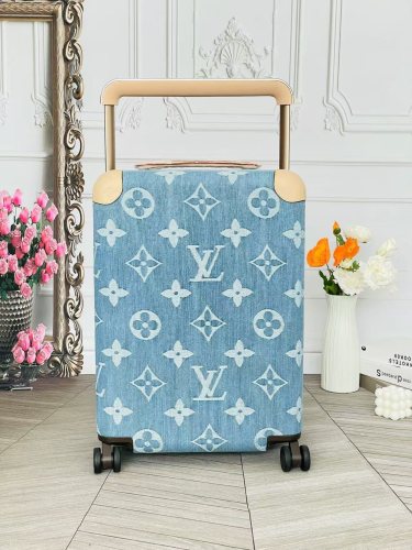Luggage DISNEY 20 inch - 0061