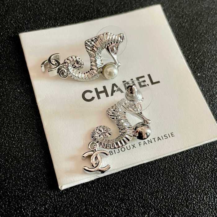Earring 07=