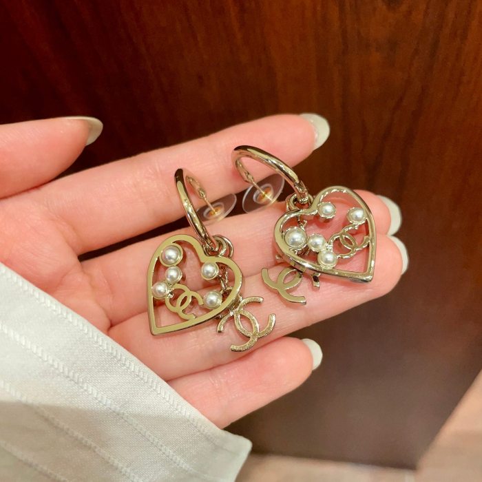 Earring 08=
