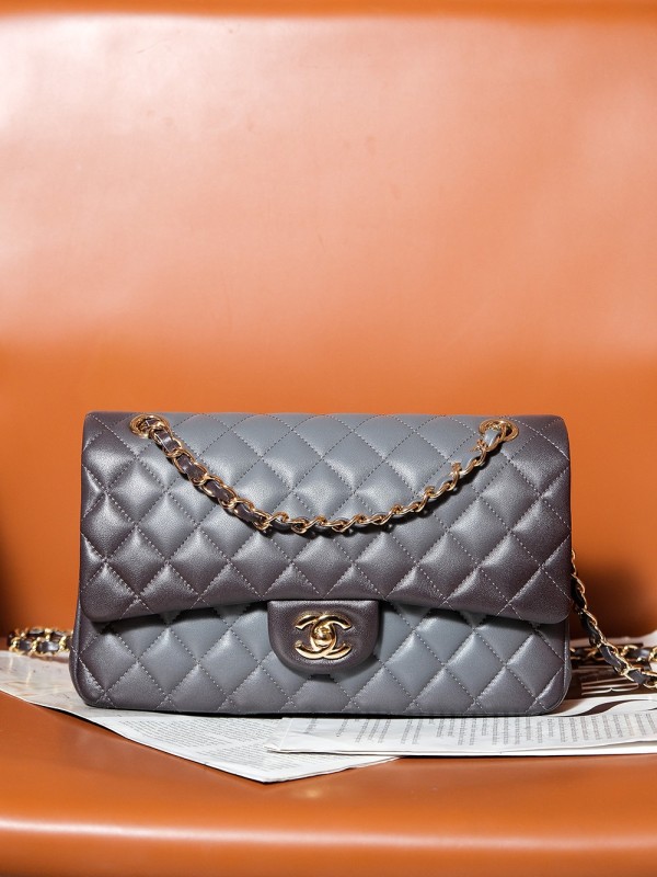 Classic Flap Medium “25.5x15.5x6.5cm”-009 =