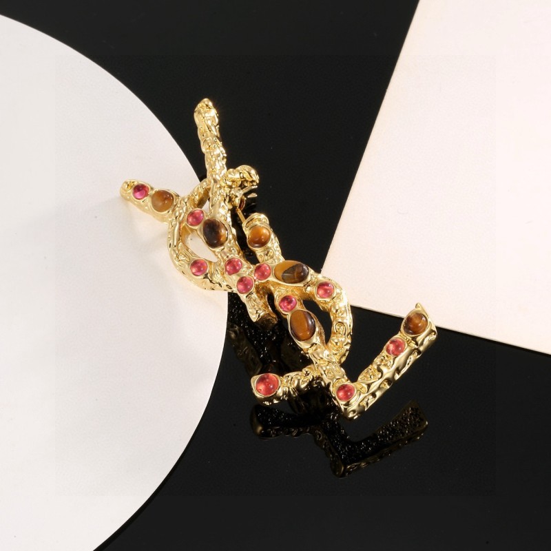 Brooch 55=