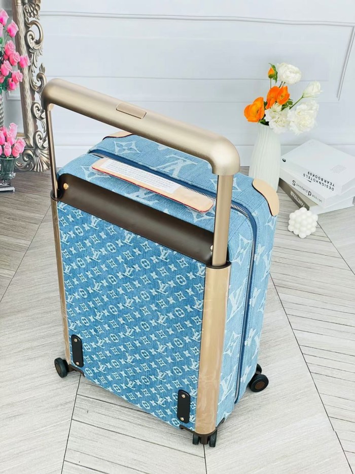 Luggage DISNEY 20 inch - 0061