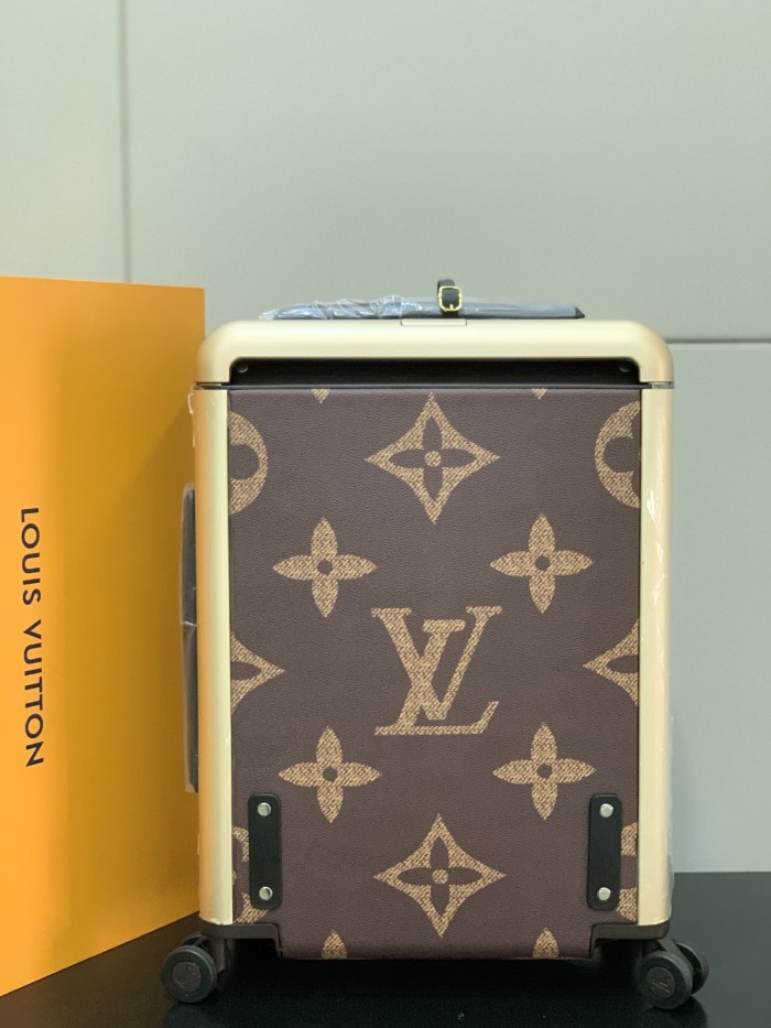 Luggage DISNEY 20 inch - 0061