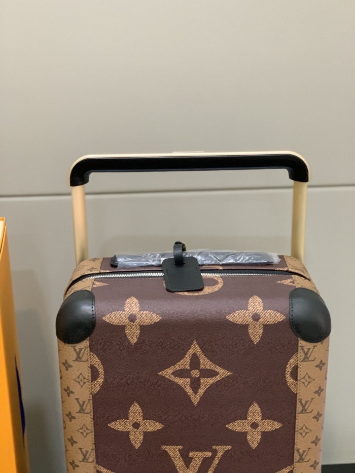 Luggage DISNEY 20 inch - 0061