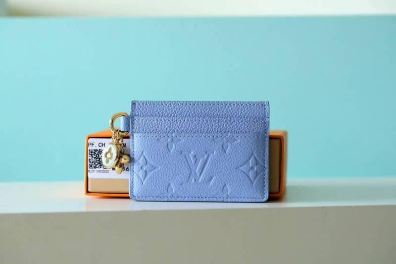 Charms Monogram Empreinte “10*7*0.3CM” 062