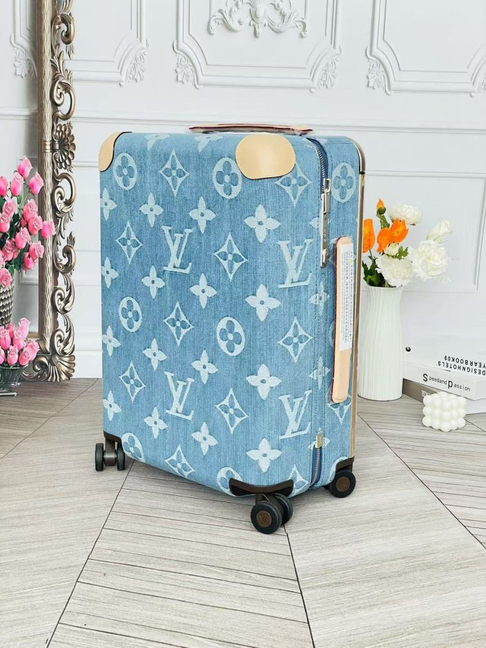 Luggage DISNEY 20 inch - 0061