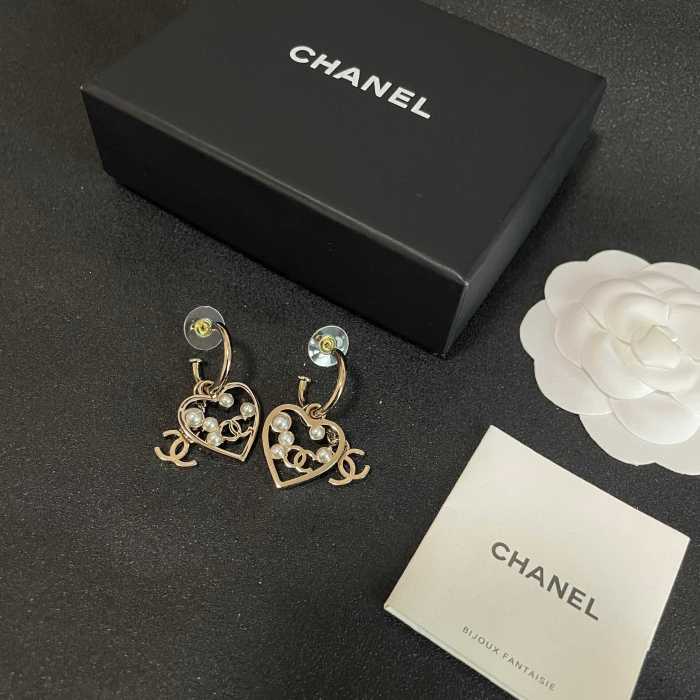 Earring 08=