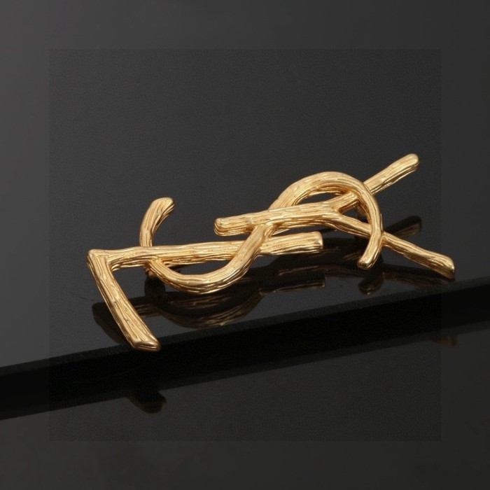 Brooch 54=