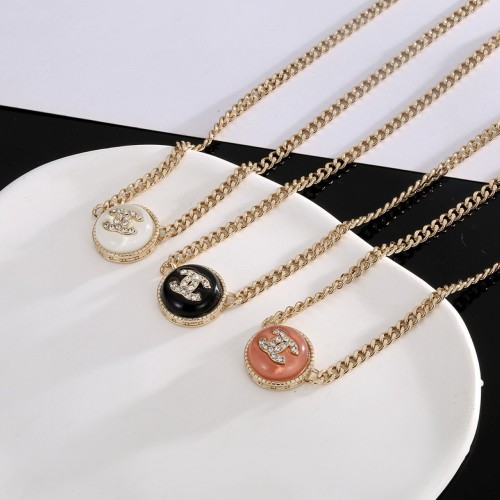 Necklace 05=
