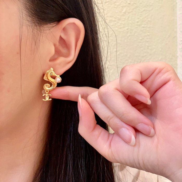Earring 07=