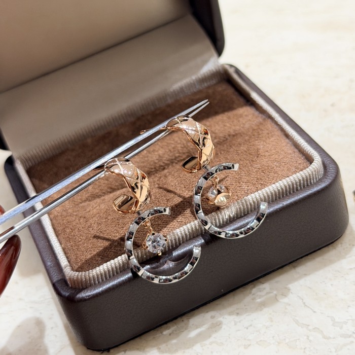 Earring 012=