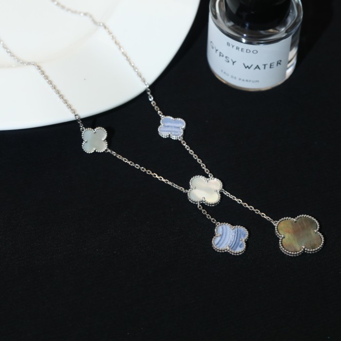 Necklace 521=