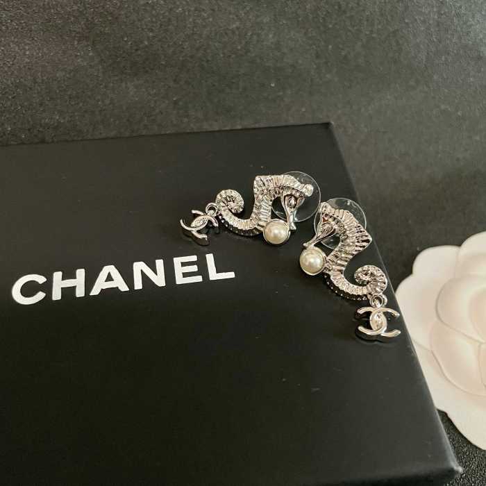 Earring 07=