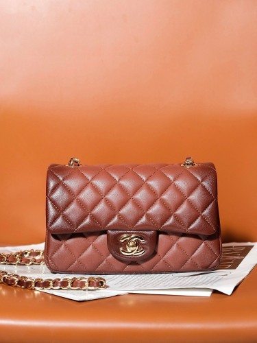 Classic Flap Mini “20x13x6cm”-057 =
