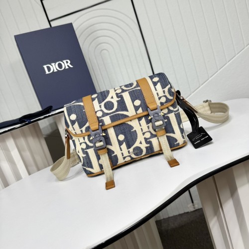 Dior Hit The Road “24 x 18 x 8 cm”-074=