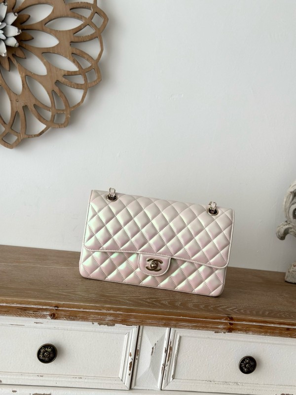 Medium Classic Flap  “25.5x15x6cm”-039 =A01112