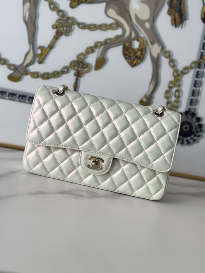 Medium Classic Flap  “25.5x15x6cm”-039 =A01112