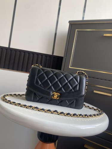 Small Flap Bag “22.5x14x7cm”-066 =AS2221