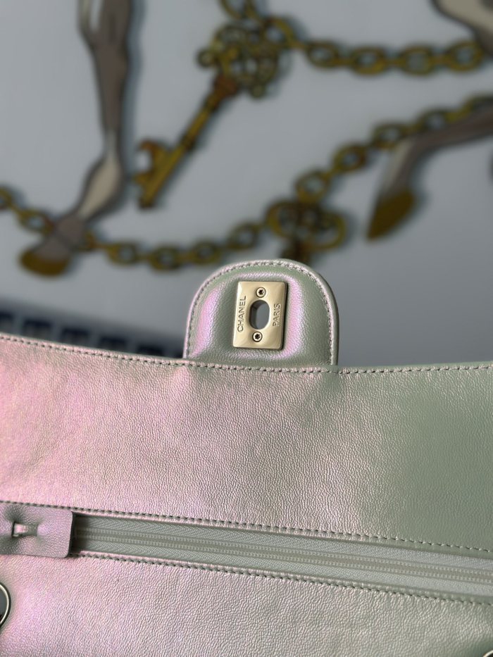 Medium Classic Flap  “25.5x15x6cm”-039 =A01112