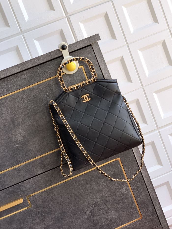 Small Shopping Bag with Chain Handle “24.5x17x6.5cm”-089 =AS3917