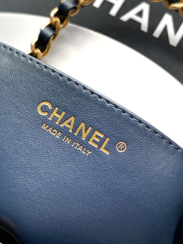 Small Shopping Bag with Chain Handle “24.5x17x6.5cm”-089 =AS3917