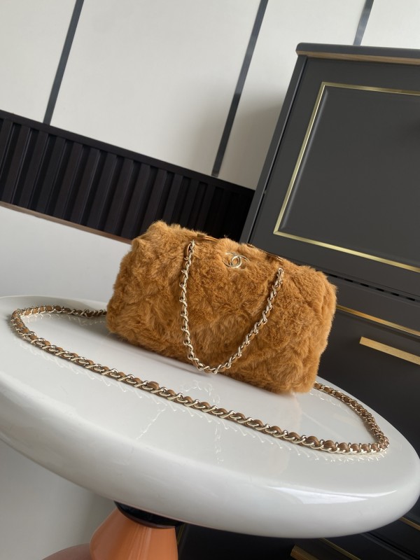 Mini Flap Bag in Shearling “18.5x11.5x10cm”-086 =AP4474