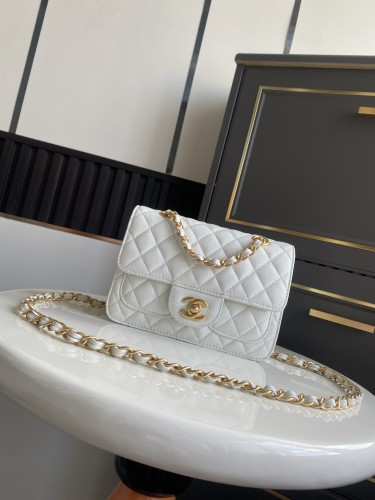 Wallet on Chain “13.5x19.5x6cm”-086 =	AS5697