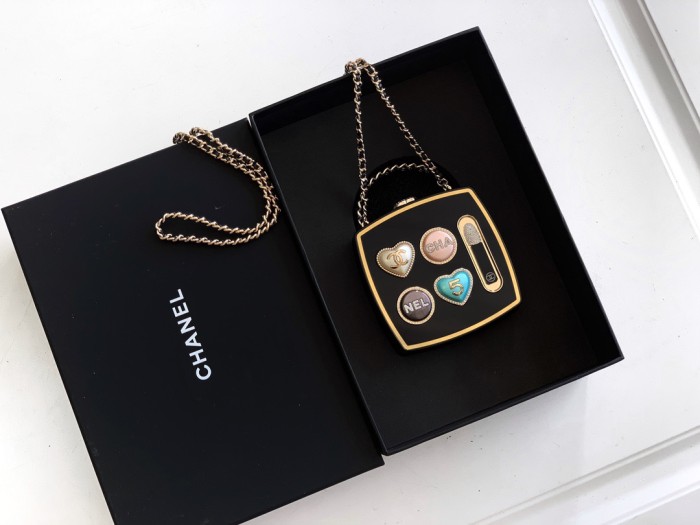 Minaudière Makeup Palette Bag “14x11x4.5cm”-0011 =AS5601