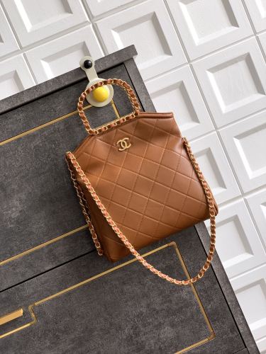 Small Shopping Bag with Chain Handle “24.5x17x6.5cm”-089 =AS3917
