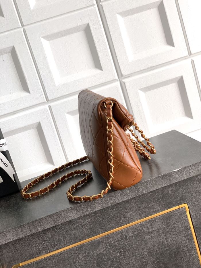Small Shopping Bag with Chain Handle “24.5x17x6.5cm”-089 =AS3917