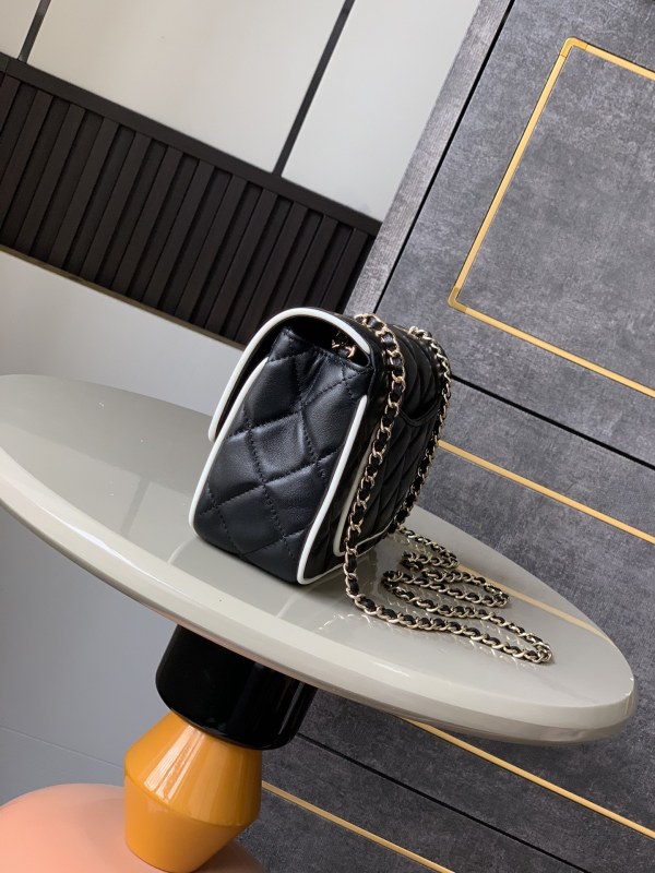 Mini Flap Bag “12.5x19.5x3.5cm”-057 =AS4051