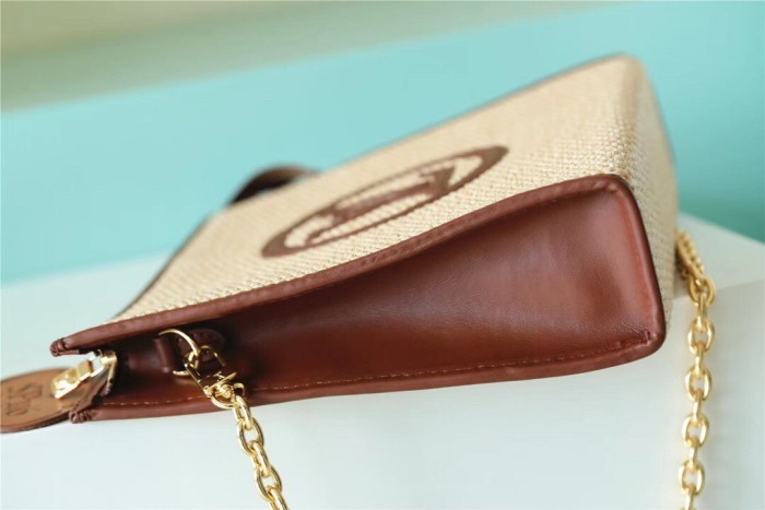 Oiletry Pouch On Chain “25*20*5.5CM” 004