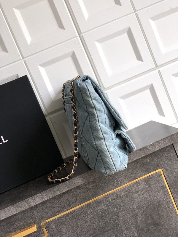 Large 19 Handbag with Pockets “39x9x25cm”-027 =AS4669