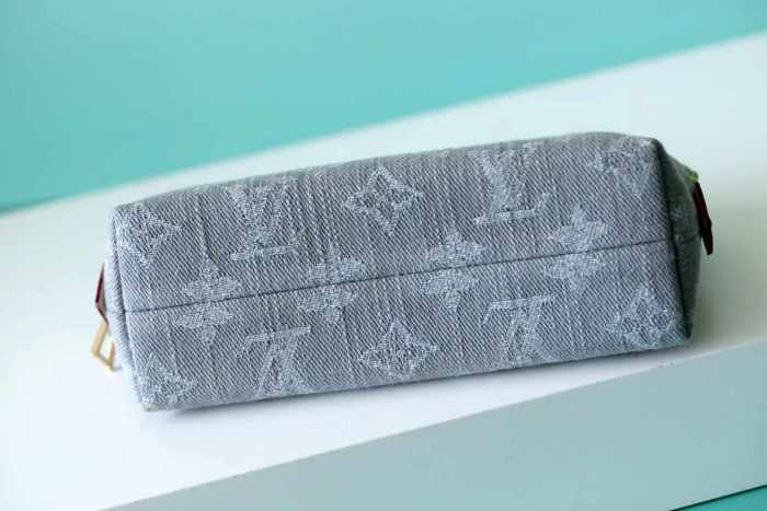 Cosmetic Pouch PM “19*12*6CM” 042