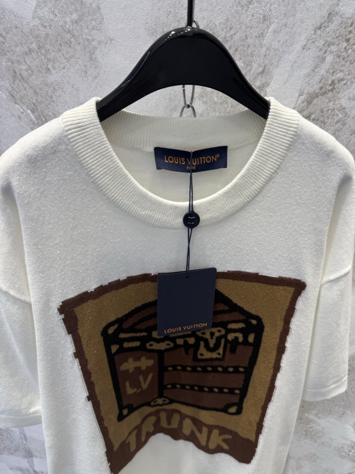 TEES