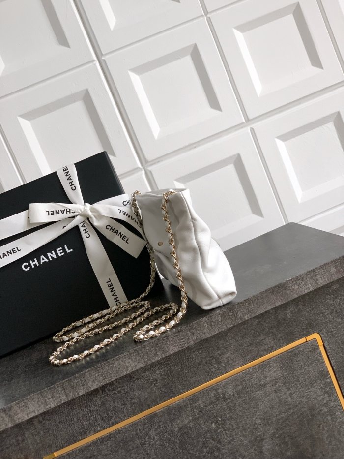 Folded Clutch with Pearl Charm “14x24x5cm”-055 =