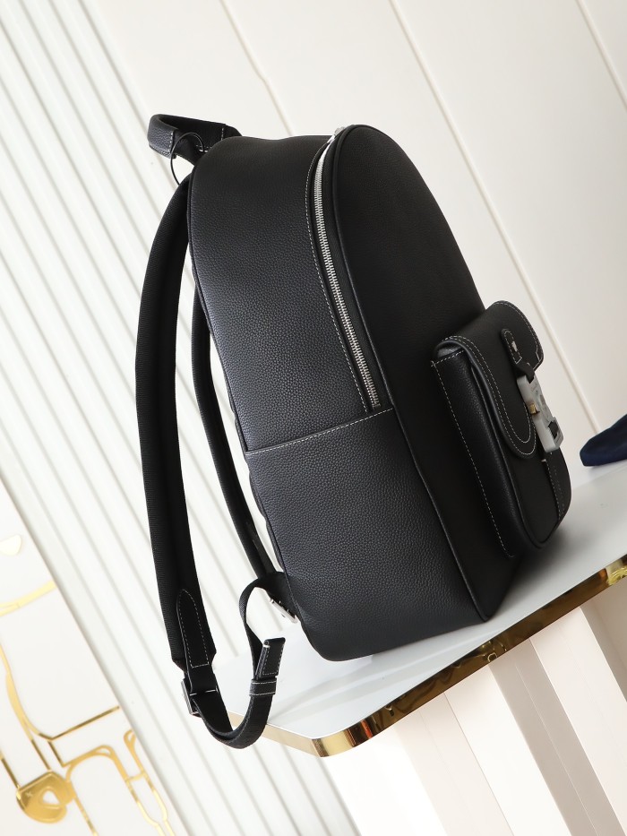 Saddle “33 x 43.5 x 19.5cm”-026=