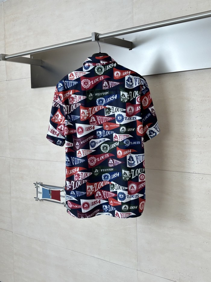 Short Shirts