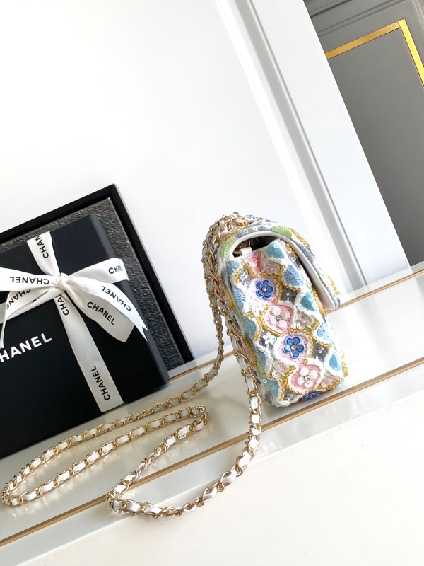 Mini Flap Bag with Sequin Embroidery “20x13x6cm”-0541 =