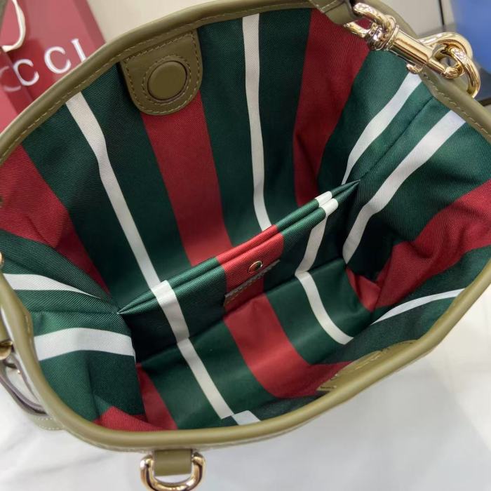 GG Emblem Bag “19x18x11CM” -064=