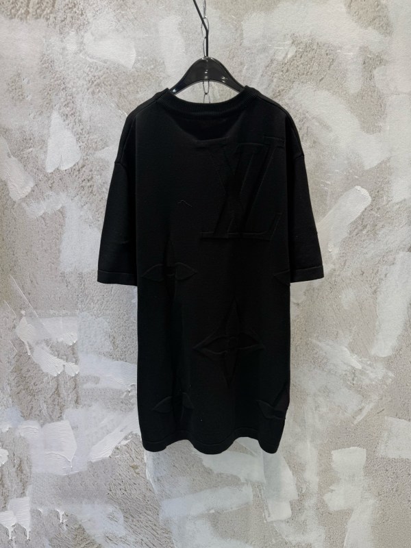 TEES
