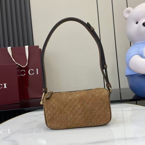 Half Horsebit Bag  “19*19.5*9CM ”-035=