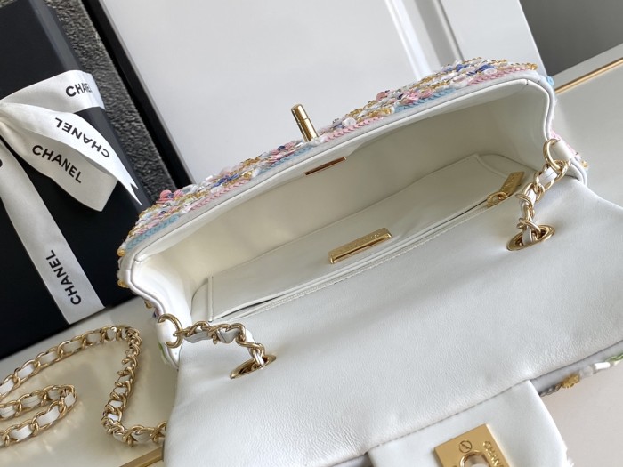Mini Flap Bag with Sequin Embroidery “20x13x6cm”-0541 =