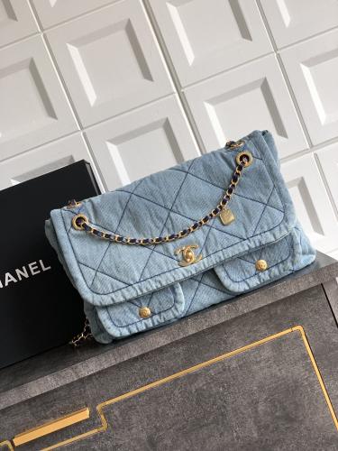 Large 19 Handbag with Pockets “39x9x25cm”-027 =AS4669