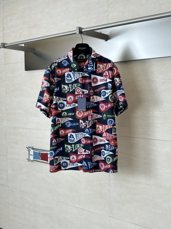 Short Shirts