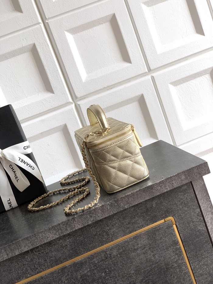 Vanity Case with Handle “12x19x3.5cm”-055 =AP4404