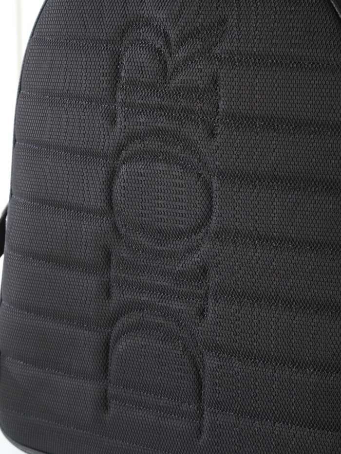 Saddle “33 x 43.5 x 19.5cm”-026=
